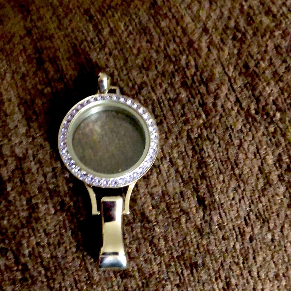 Origami owl